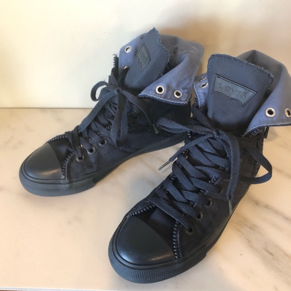Navy blue high top Levi’s sneakers - Picture 5 of 10